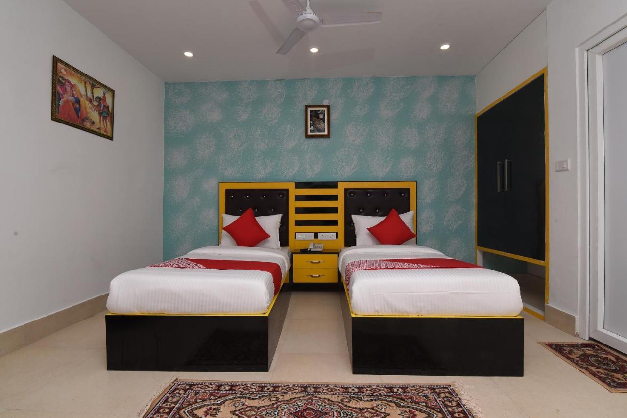 Capital O 13310 Noida Suites Εξωτερικό φωτογραφία