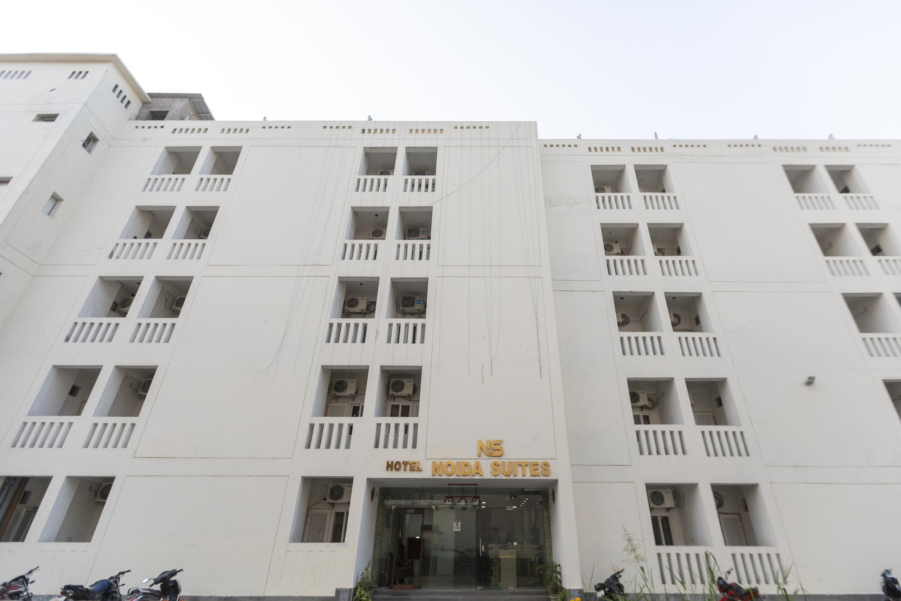 Capital O 13310 Noida Suites Εξωτερικό φωτογραφία