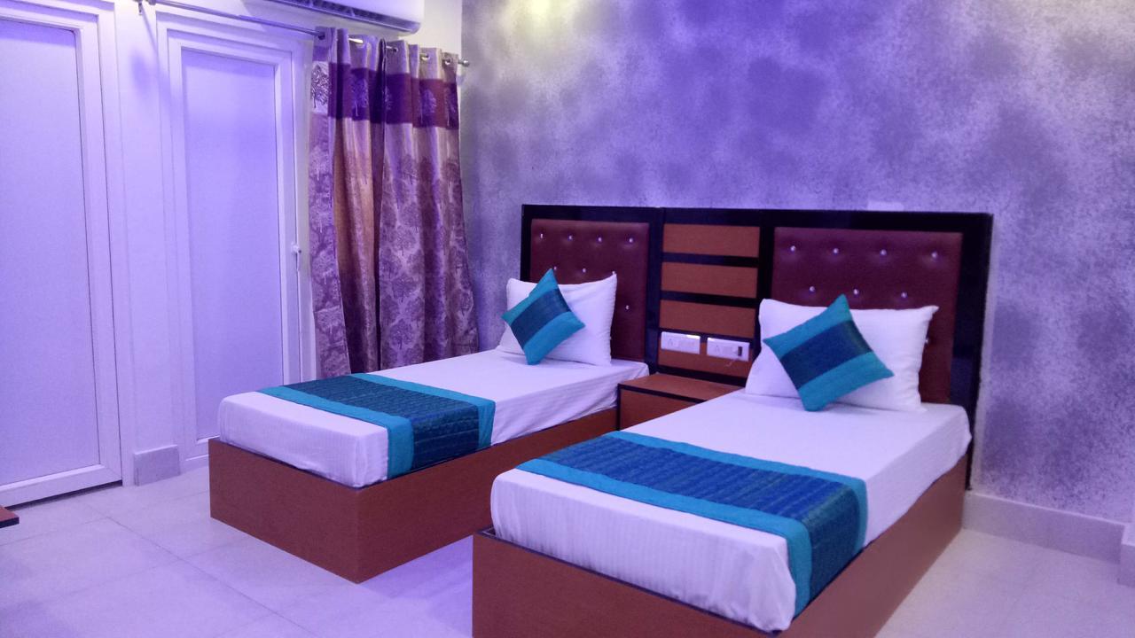Capital O 13310 Noida Suites Εξωτερικό φωτογραφία