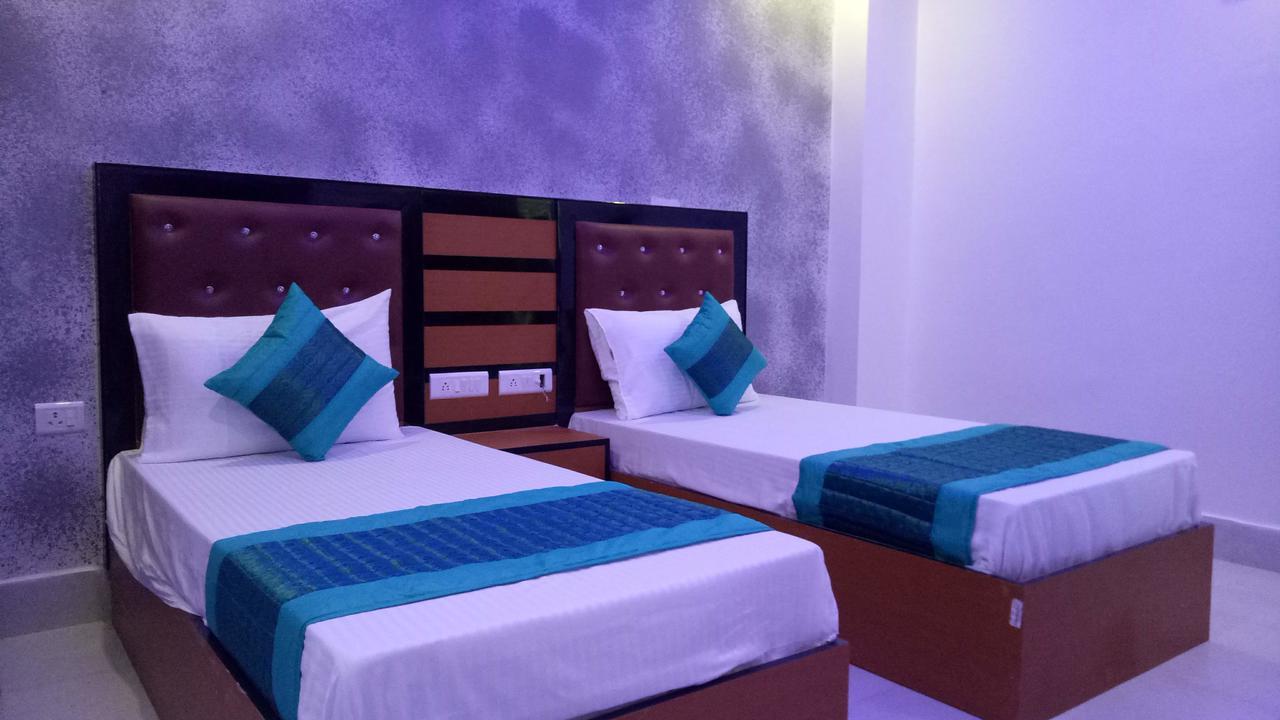Capital O 13310 Noida Suites Εξωτερικό φωτογραφία