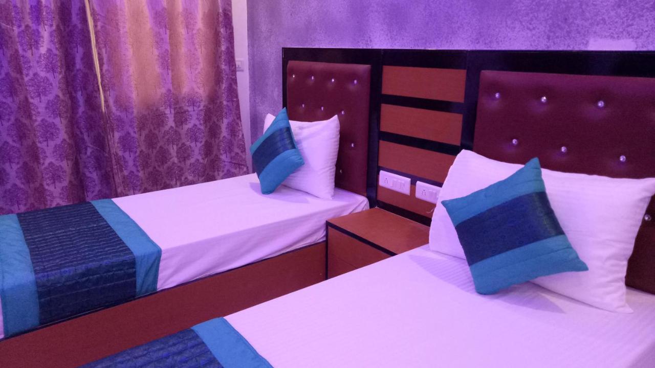 Capital O 13310 Noida Suites Εξωτερικό φωτογραφία