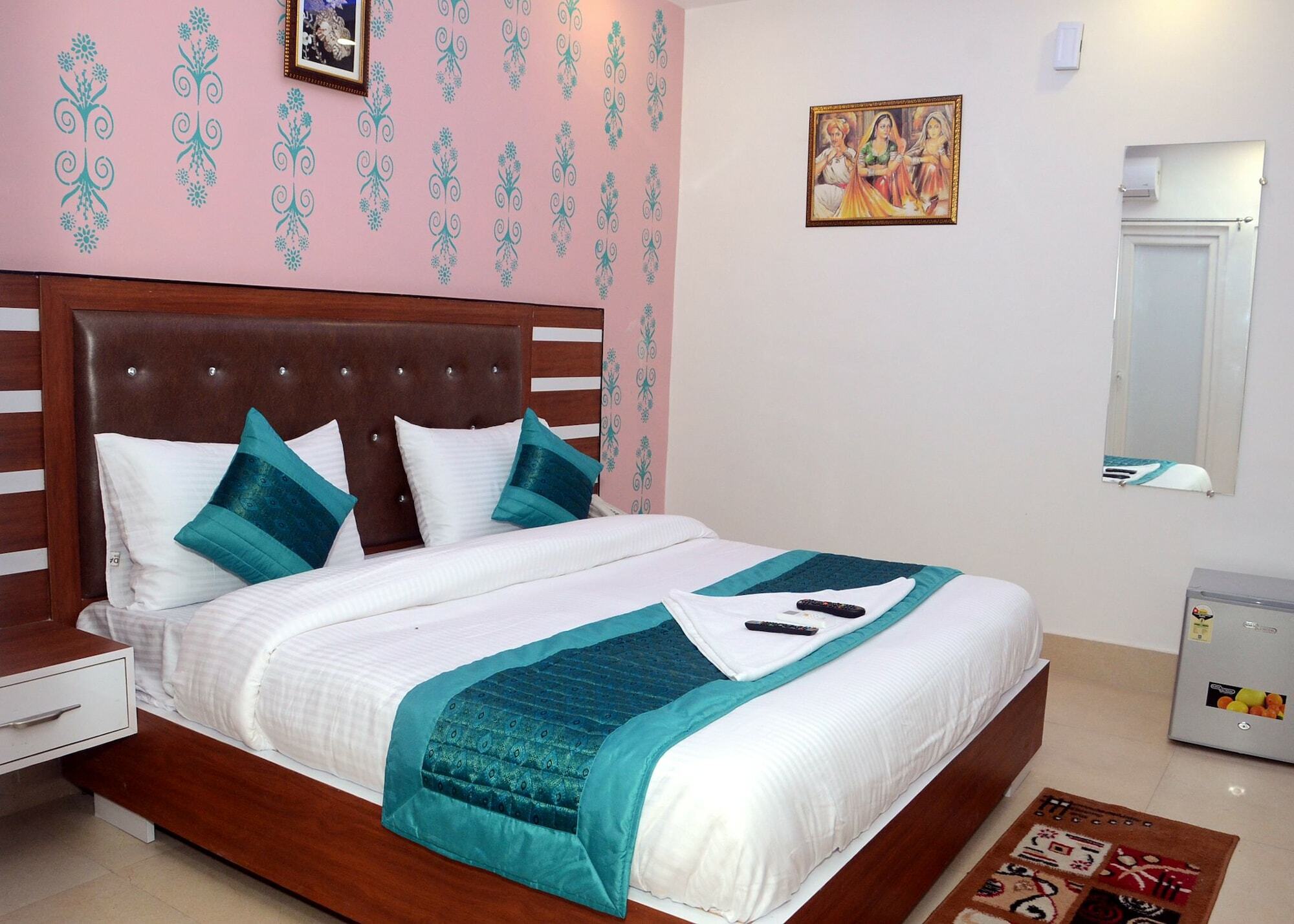 Capital O 13310 Noida Suites Εξωτερικό φωτογραφία